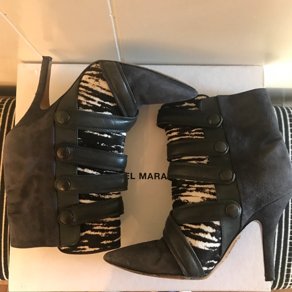 ISABEL MARANT Tacy Suede Zebra Printed Pony Bootie - Picture 4 of 13